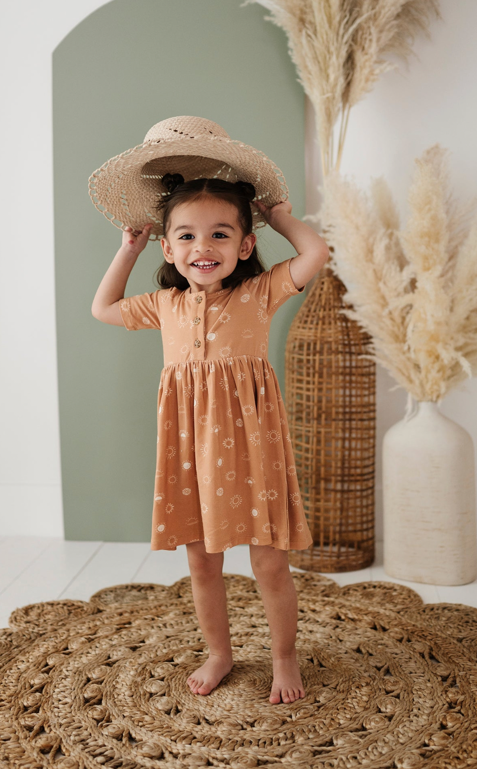 Kid Short Sleeve Henley dress in Sunshine