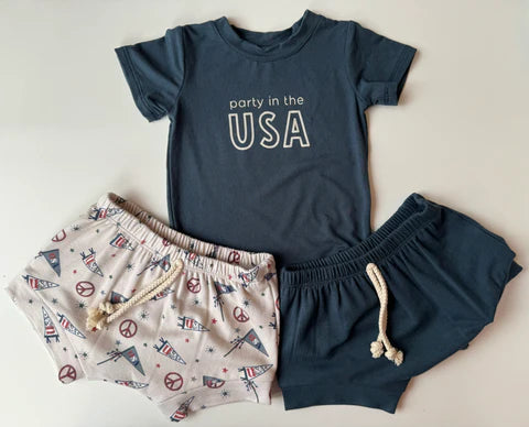 Celebrate the Fourth of July in Style with Giggles LA!