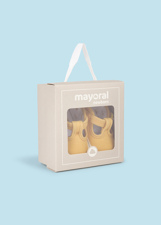 Baby Canvas Shoes in Sweet Corn mayoral