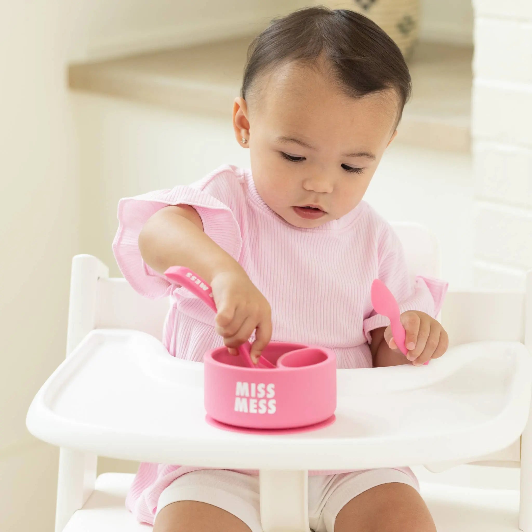 Love First Bite Miss Mess Wonder Spoon Set: Pink Bella Tunno