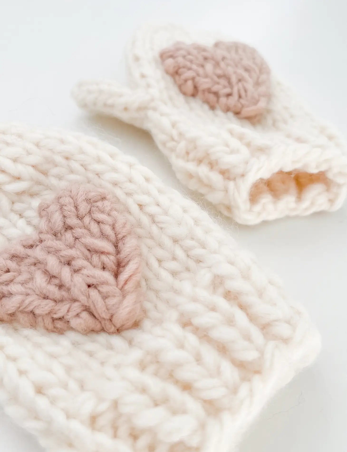 Baby Heart Mittens, Blush GIGGLES LA
