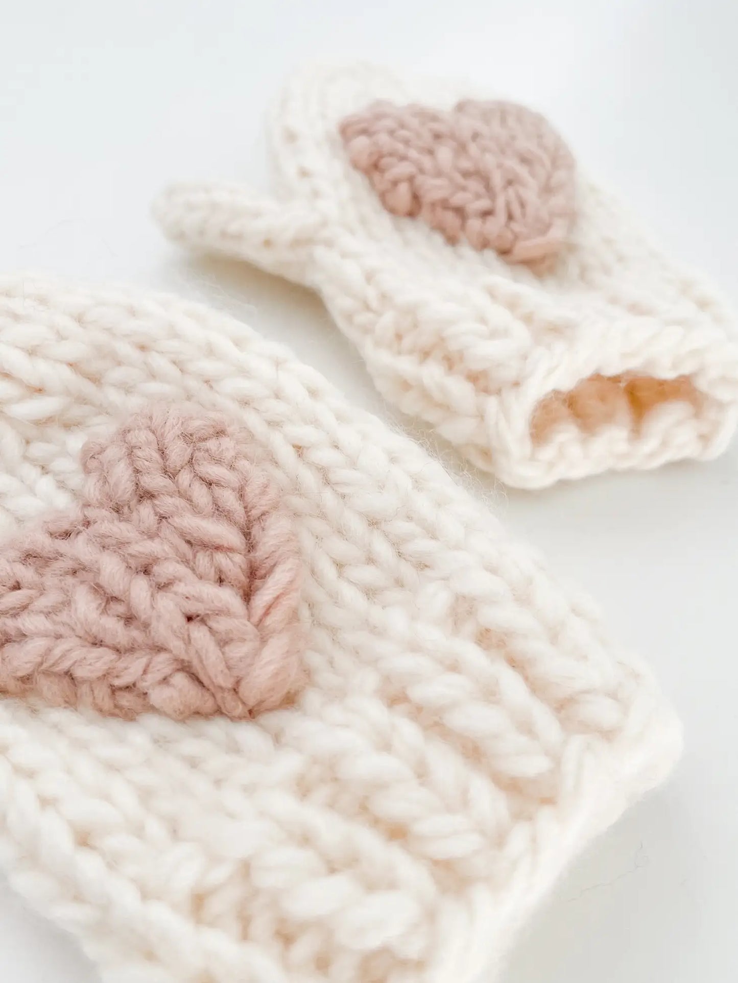 Heart Mittens, Blush