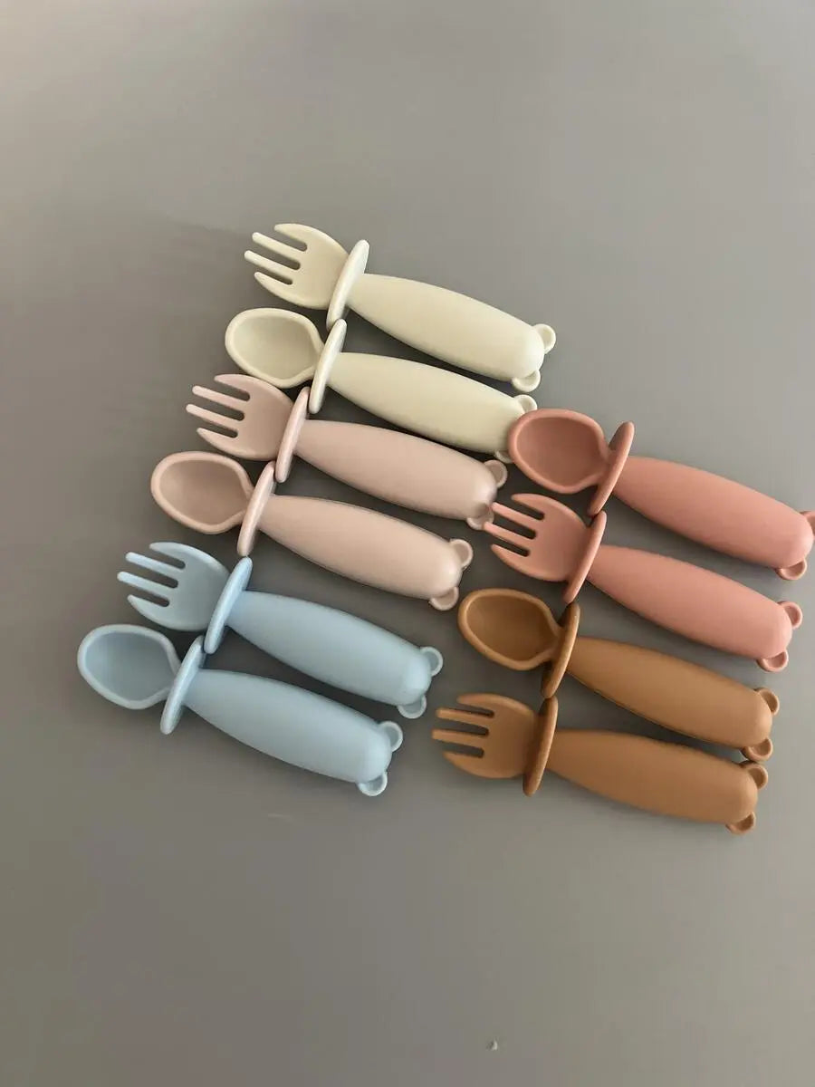 Silicone Fork and Spoon Teether Sets three hearts modern