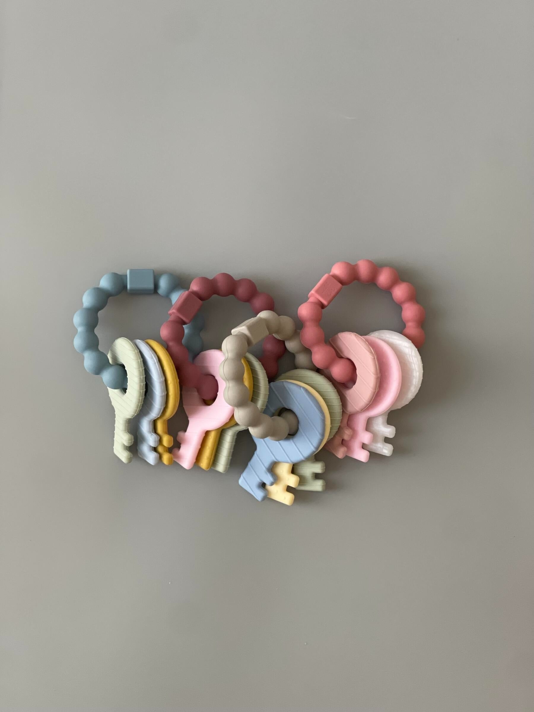 Little Keys Teething Ring in Sky Blue three hearts modern