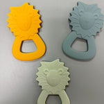 Roarin' Relief Teether in Cloudy Sky three hearts modern