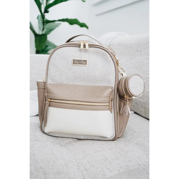 Vanilla Latte Diaper Bag Charm Pod Keychain Itzy Ritzy