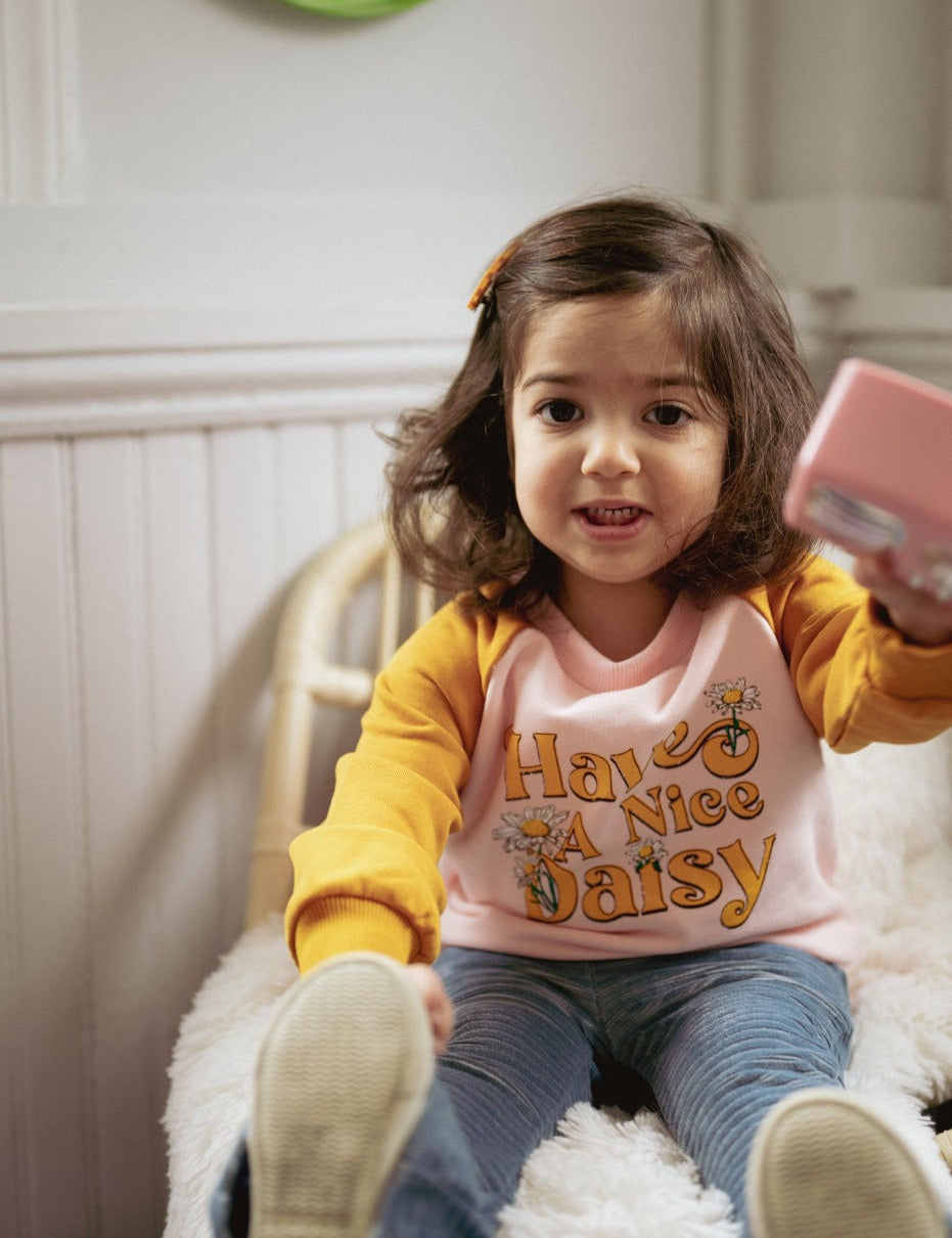 Kid Have a Nice Daisy Retro Raglan French Terry STRAWBERRY JAM