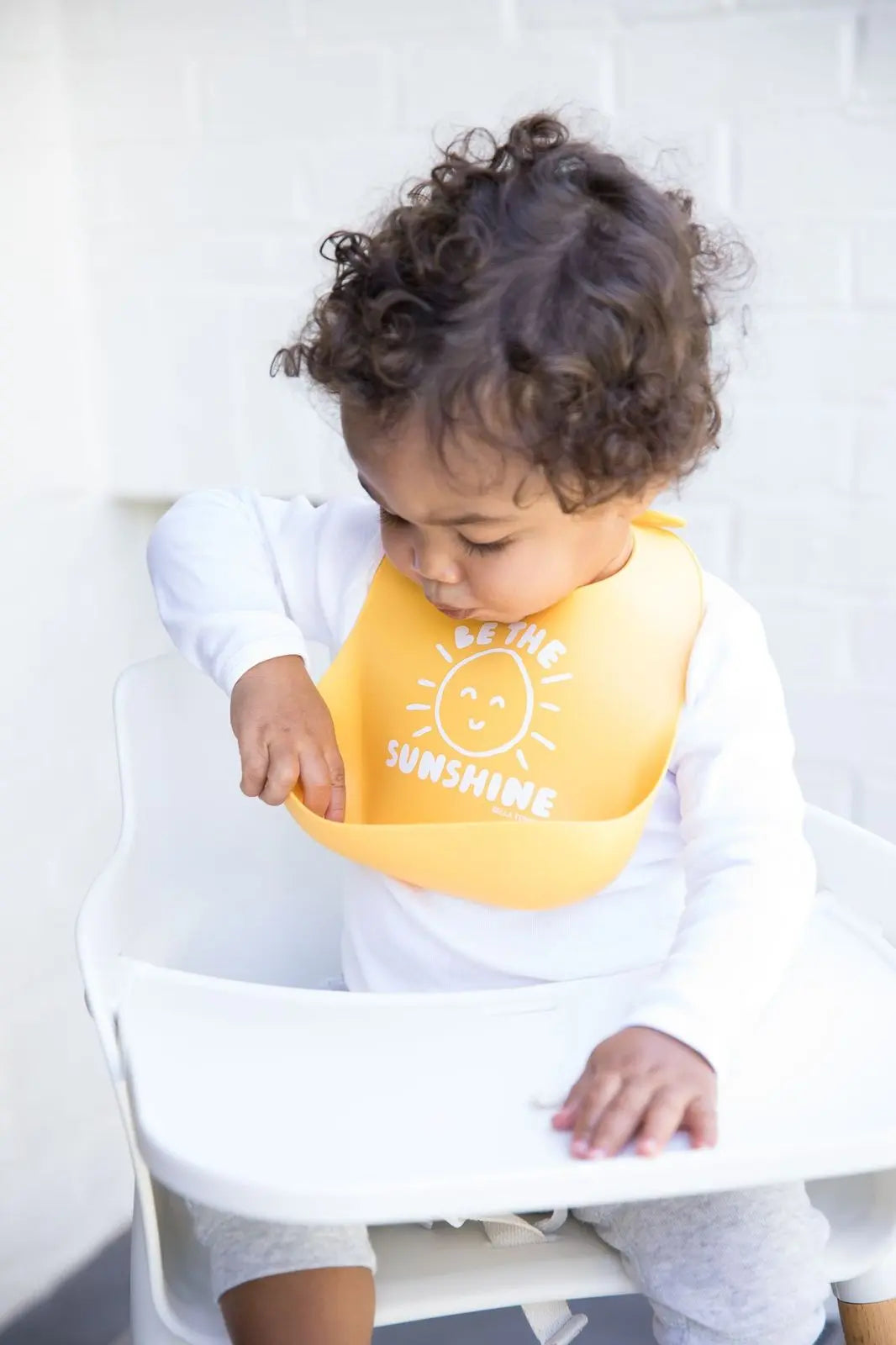 Be The Sunshine Wonder Bib Bella Tunno